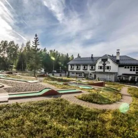 Holiday Suites Hillside 3 *